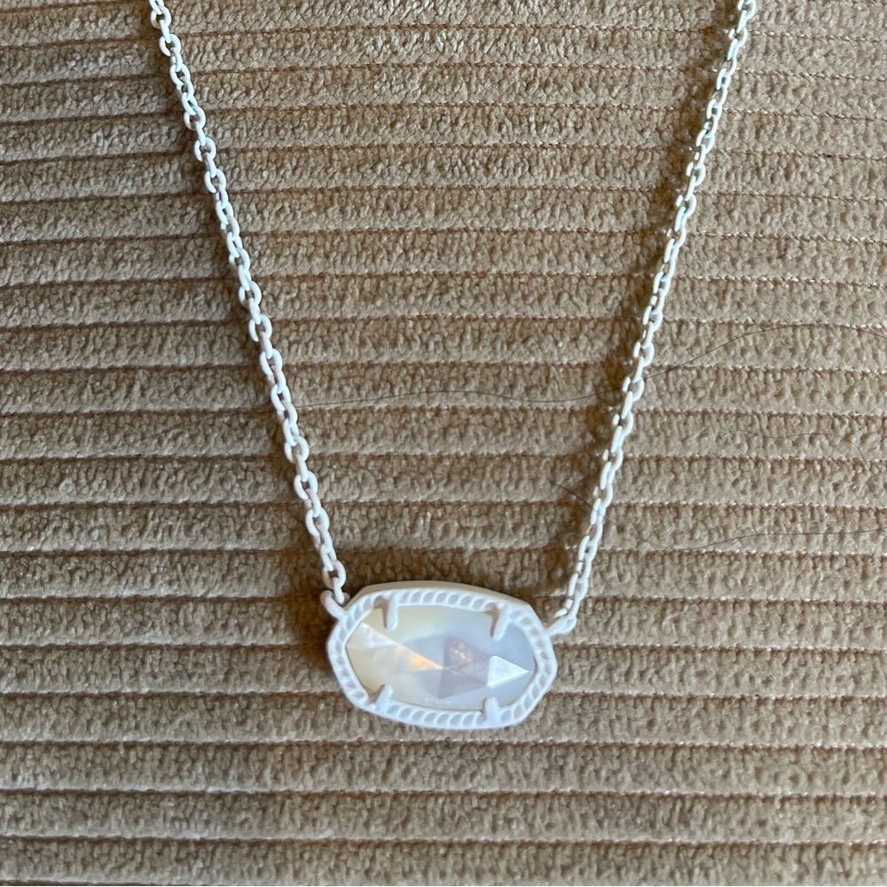 Kendra Scott Elisa Necklace in White